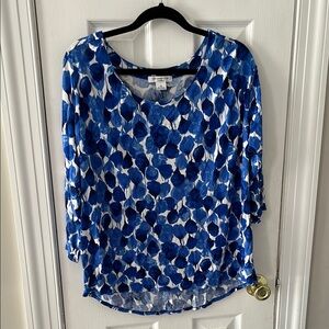 Liz Claiborne Vibrant Blue and White Blouse